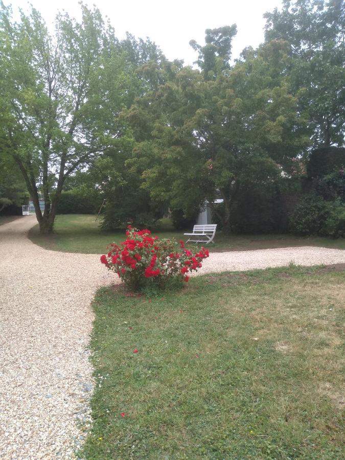 Repos Dans Le Perche Villa Combres Esterno foto